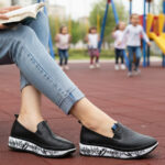 Pantofi dama sport-casual din piele naturala negri Dogati intre 36 si 40