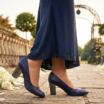 Pantofi dama eleganti indigo cu toc patrat din piele naturala intre 35 si 40
