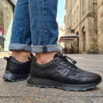 Pantofi sport barbati din piele naturala negri intre 40 si 44