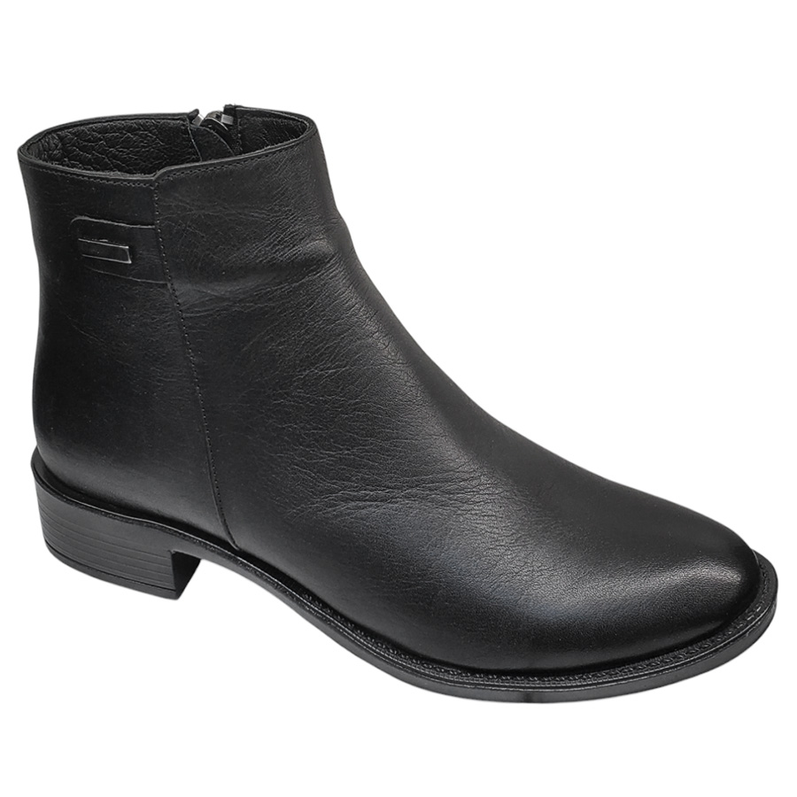 botine-dama-scurte-elegante-dogati-din-piele-naturala-negre-imblanite-intre-36-si-40 ULTIMA PERECHE Botine dama scurte elegante Dogati din piele naturala negre imblanite marimea 36 - imagine 1