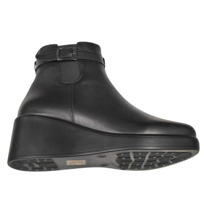 Botine cu platforma din piele naturala negre imblanite intre 36 si 40 - imagine 4