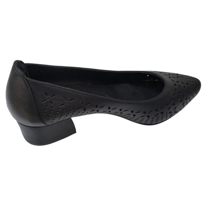 Pantofi dama negri din piele naturala perforata laser cu toc aplicat Dogati intre 36 si 40 - imagine 3
