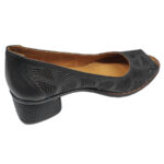 Pantofi dama cu toc gros din piele naturala perforata negri intre 36 si 40 - imagine 3