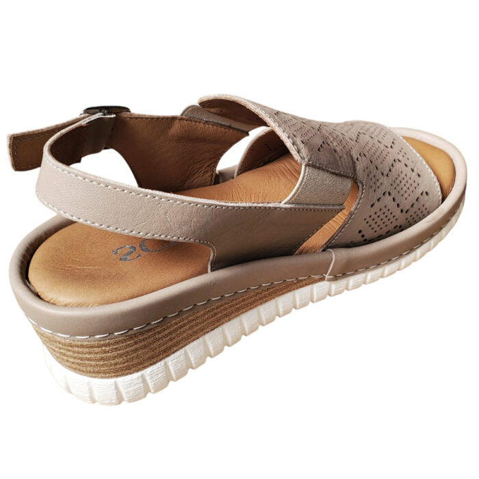 Sandale dama cu platforma bej din piele naturala intre 36 si 40 - imagine 3