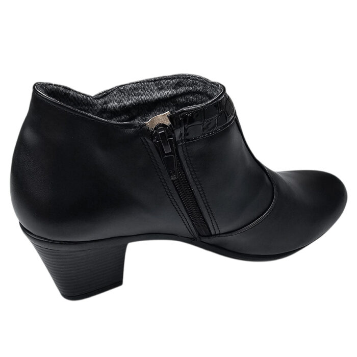 Botine scurte cu toc masiv din piele naturala neagra intre 35 si 41 - imagine 3