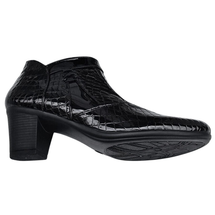 Botine scurte cu toc masiv din piele naturala neagra lacuita intre 35 si 41 - imagine 4