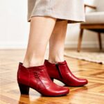 Botine scurte cu toc masiv din piele naturala rosii intre 35 si 41