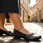 Pantofi cu toc masiv de dama din piele naturala negru croco intre 36 si 41