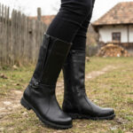 Cizme dama trei sferturi cu largime ajustabila din piele naturala intre 36 si 40