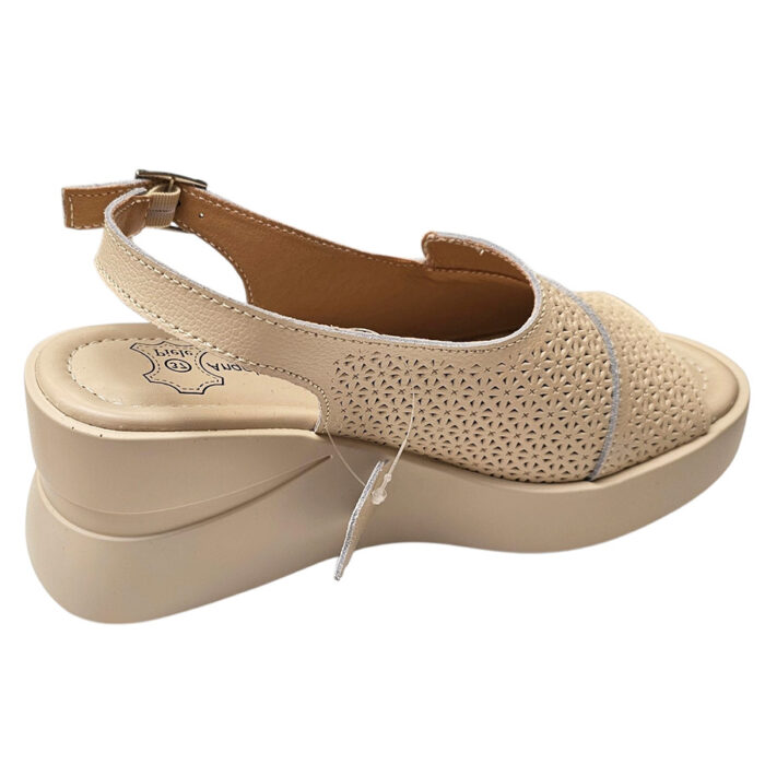 Sandale dama bej cu platforma din piele naturala matritata intre 36 si 40 - imagine 3