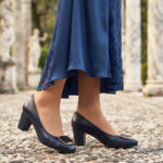 Pantofi dama din piele naturala indigo cu toc aplicat marimi intre 35 si 40
