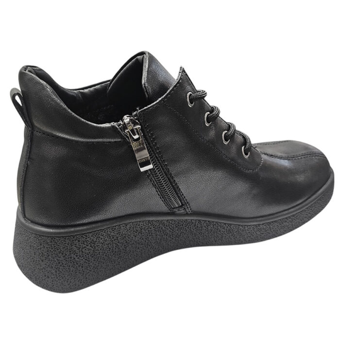 Ghete dama din piele naturala negre imblanite marimi intre 36 si 40 - imagine 3